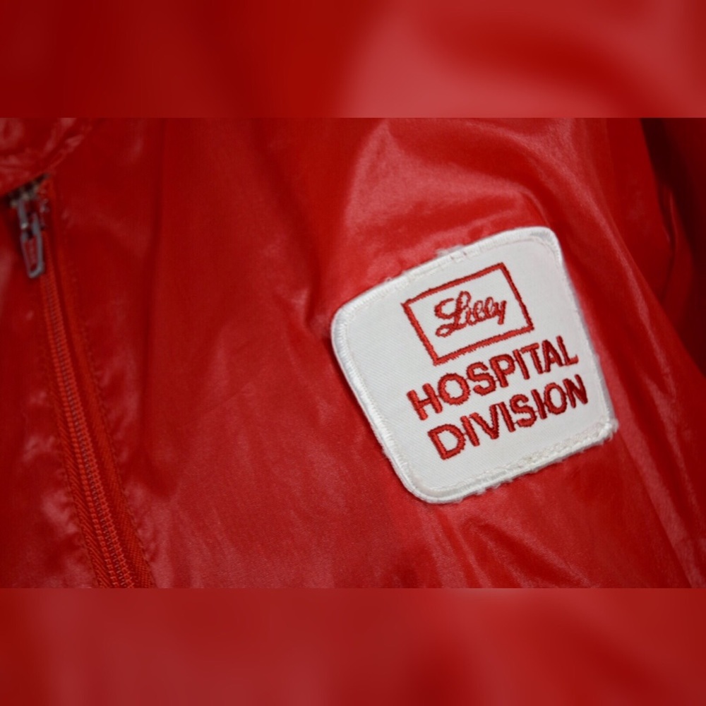 Vtg Travel Lite | Lilly Hospital Division Jacket - Picture 4 of 8